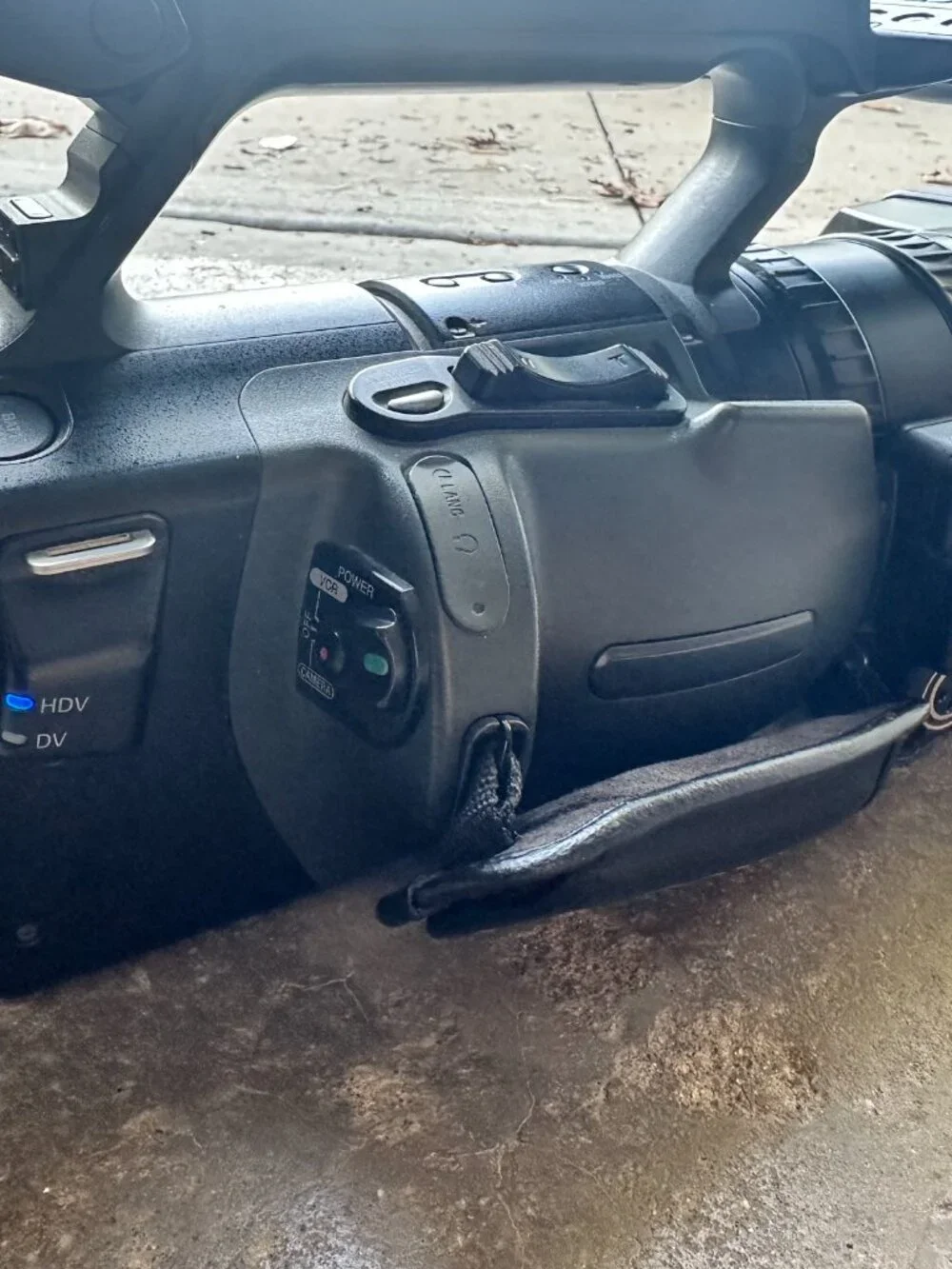 Sony HVR-Z7U High Definition HDV MiniDV Camcorder HVR-Z7U- Turns on- Lens Issue